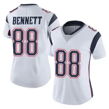 Nike Martellus Bennett Women's Limited New England Patriots White Vapor Untouchable Jersey